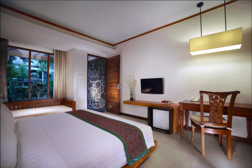Aston Sunset Beach Resort